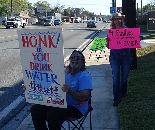 bra walterjane In: Rally and Joint Board Meeting, Alachua/Bradford Counties | Our Santa Fe River, Inc. (OSFR) | Protecting the Santa Fe River bra walterjane In: Rally and Joint Board Meeting, Alachua/Bradford Counties | Our Santa Fe River, Inc. (OSFR) | Protecting the Santa Fe River