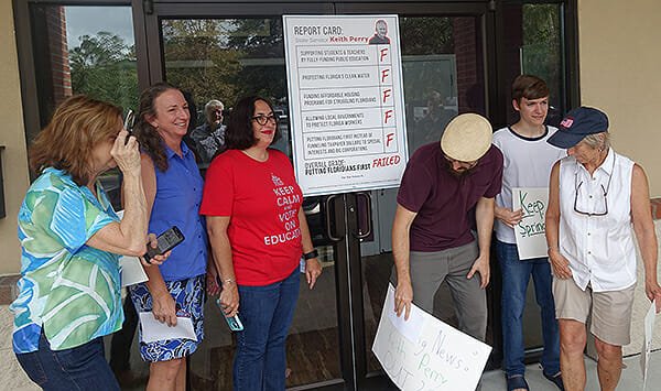 AFLCIO GROUP In: Protesters Picket Perry | Our Santa Fe River, Inc. (OSFR) | Protecting the Santa Fe River AFLCIO GROUP In: Protesters Picket Perry | Our Santa Fe River, Inc. (OSFR) | Protecting the Santa Fe River