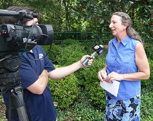 AFLCIO INTERVIEW In: Protesters Picket Perry | Our Santa Fe River, Inc. (OSFR) | Protecting the Santa Fe River AFLCIO INTERVIEW In: Protesters Picket Perry | Our Santa Fe River, Inc. (OSFR) | Protecting the Santa Fe River