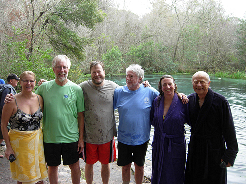 ichepost2working2 In: Happy Day At Ichetucknee Springs Dip Day Jan. 3, 2015 | Our Santa Fe River, Inc. (OSFR) | Protecting the Santa Fe River ichepost2working2