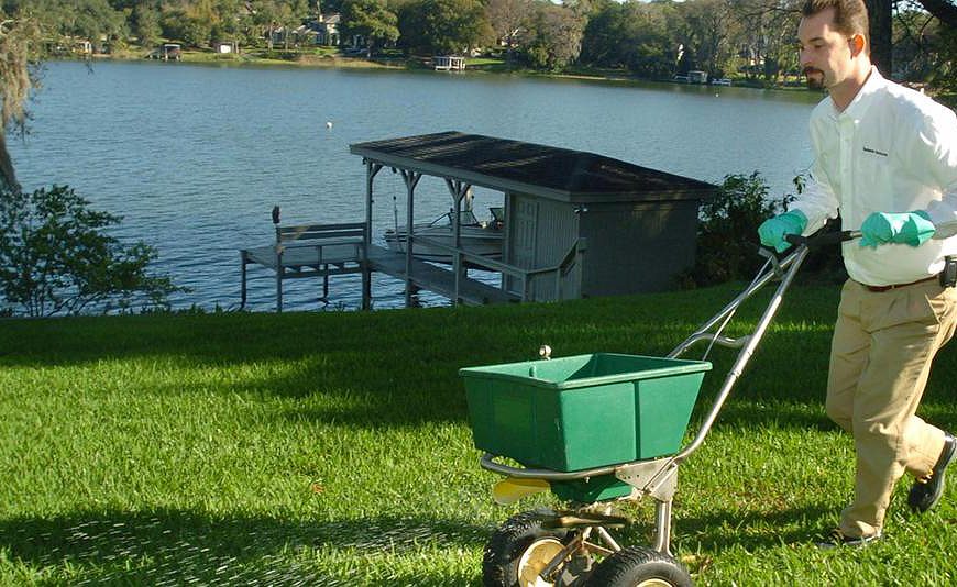 criscostillo lawn In: Orange County, Ban Lawn Fertilizer During Rainy Months | Our Santa Fe River, Inc. (OSFR) | Protecting the Santa Fe River