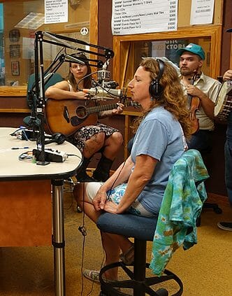 WMNF1