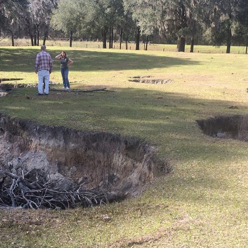sinkholes-sabaltrail